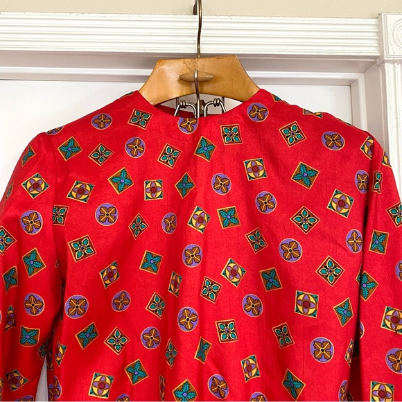 Vintage 80s Two Piece Skirt & Top Set Red Printed Medallion Design Large - NWT - Picture 2 of 11